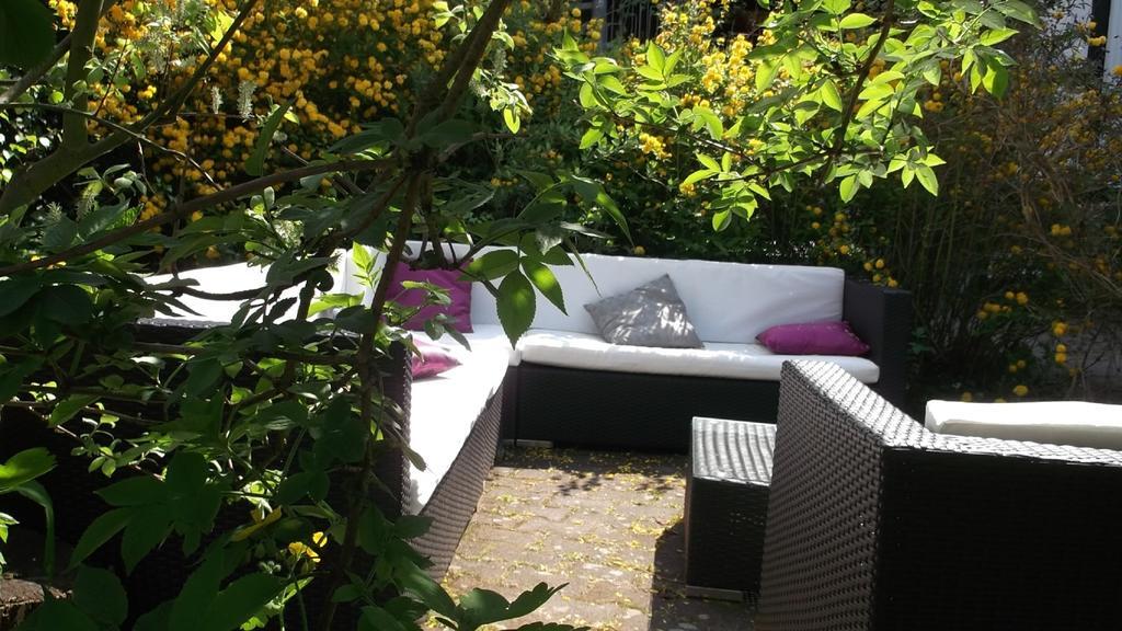 Nigel Restaurant & Hotel Im Wendland Bergen an der Dumme Exteriör bild